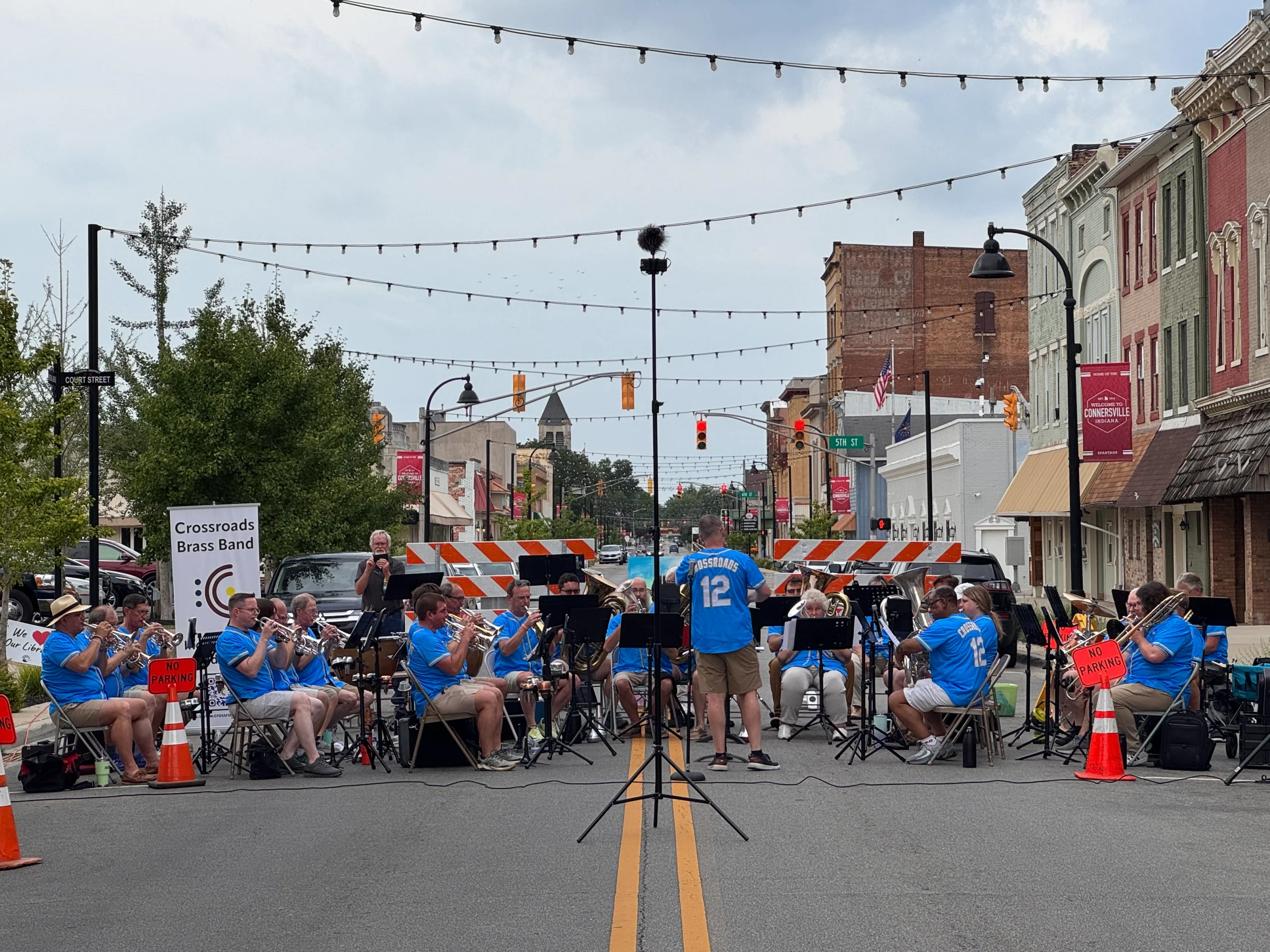 Crossroads Brass Band provided the music for the July Art Stroll.